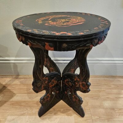 ORIENTAL JAPANESE DRAGON TABLE