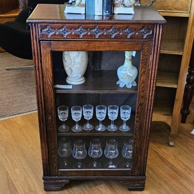 OAK GLASS DOOR CABINET