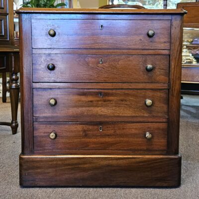 CEDAR CHEST OF DRAWERS