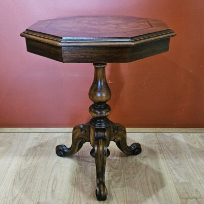 ITALIAN WALNUT WINE TABLE