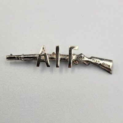 WORLD WAR 1 SILVER RIFLE SWEETHEART BROOCH