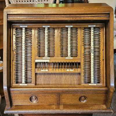 VINTAGE OPTOMETRISTS TRIAL LENS CABINET